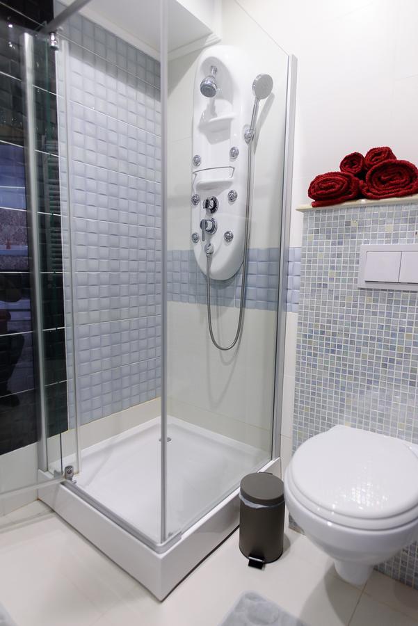 Carla'S Apartment, Airport & Train Station Shuttle Iasi Exterior foto