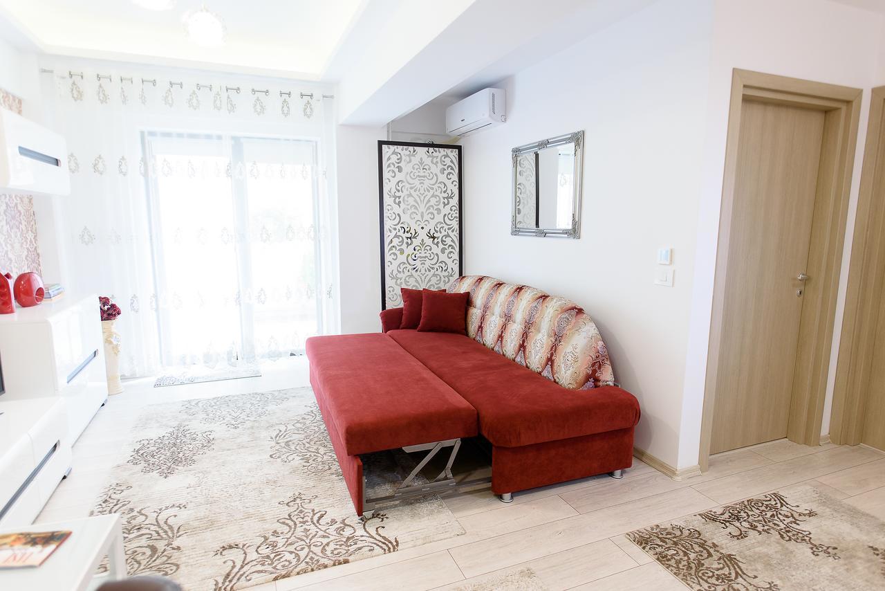 Carla'S Apartment, Airport & Train Station Shuttle Iasi Exterior foto